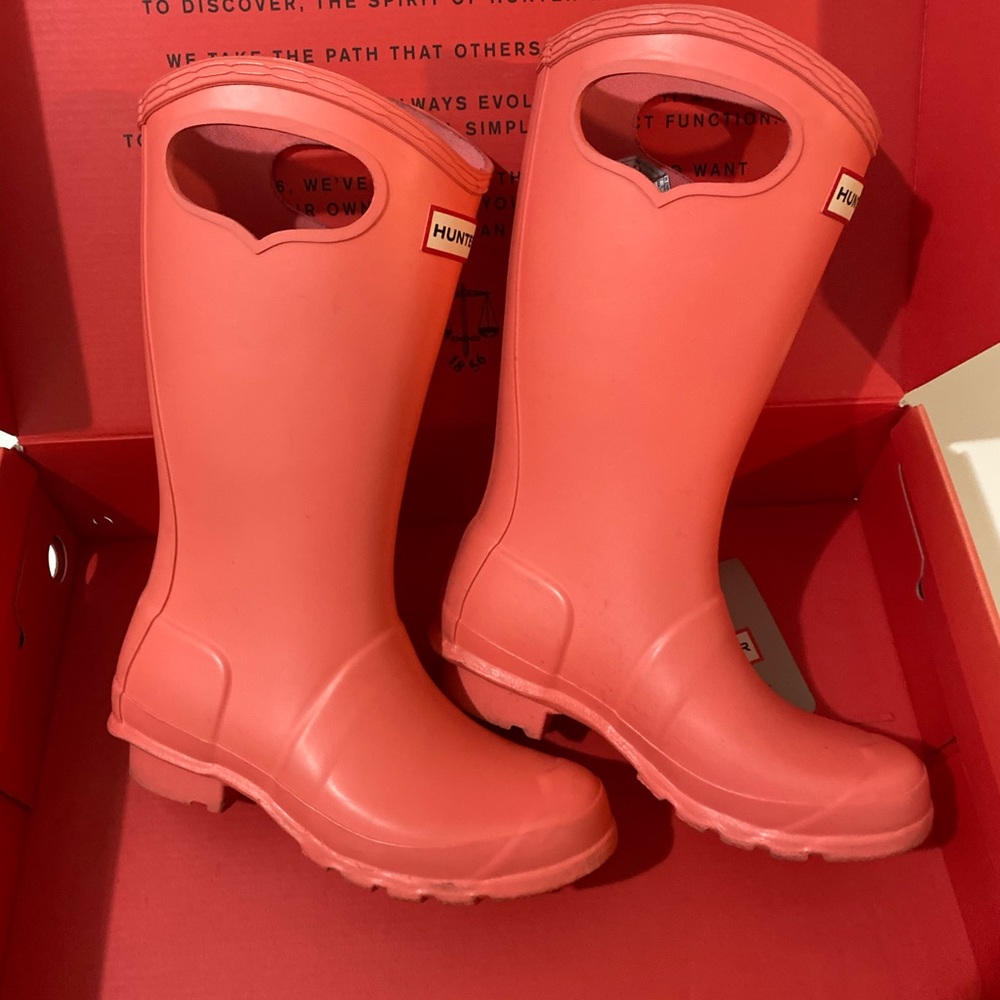 Hunter Original Kids Grab Handle Rain Boots Pink - Picture 2 of 6